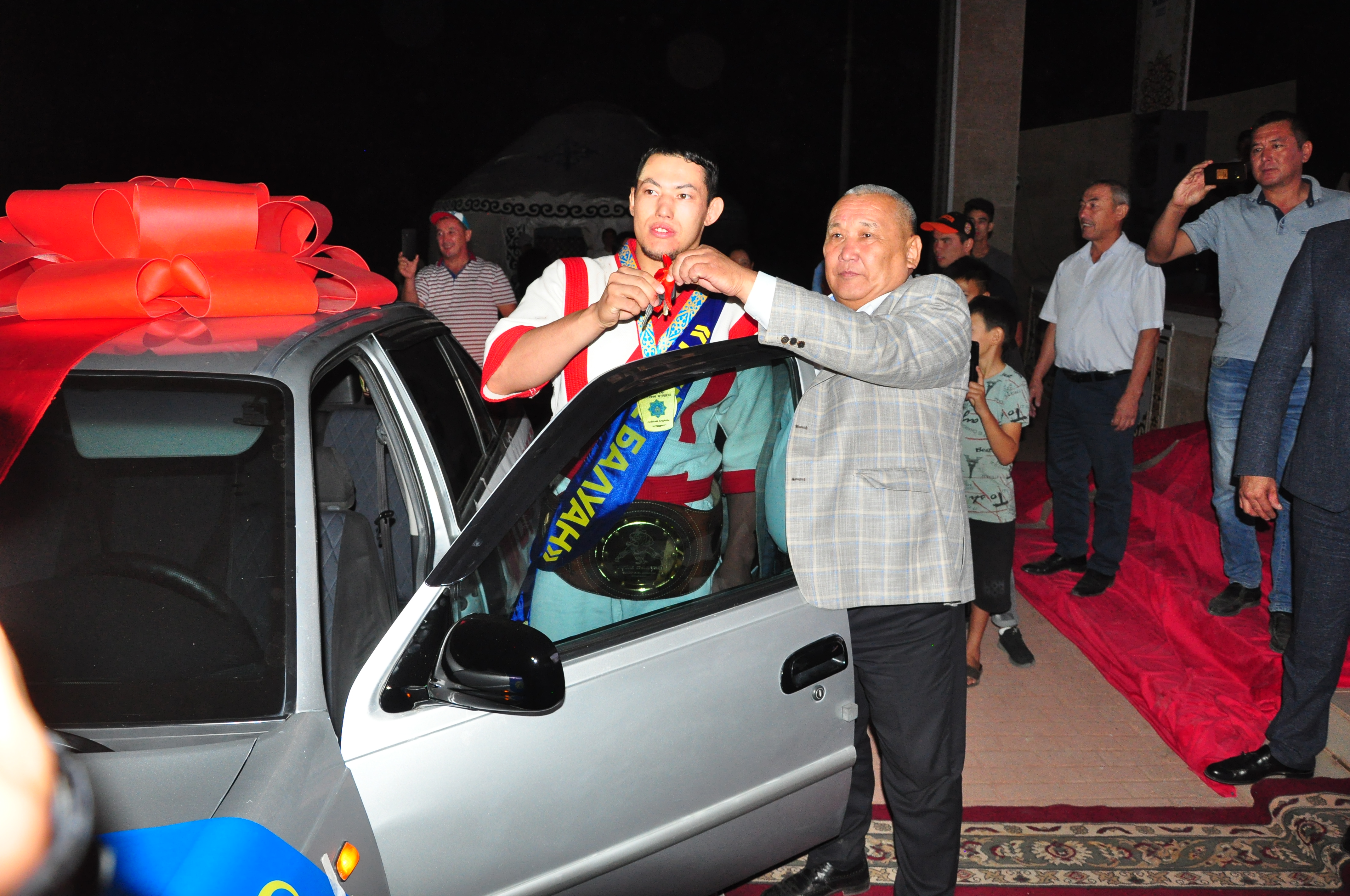 «Кіші әлем чемпионаты» деп аталған турнир