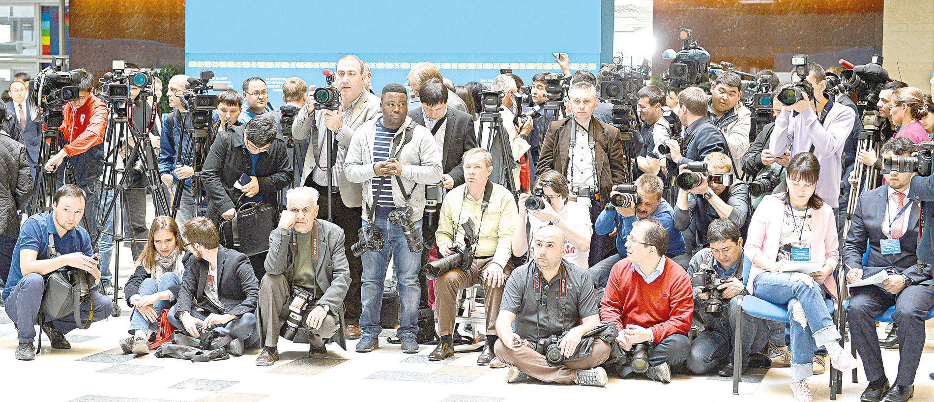 Пресс-картаны сала өкілдері комиссиясы береді