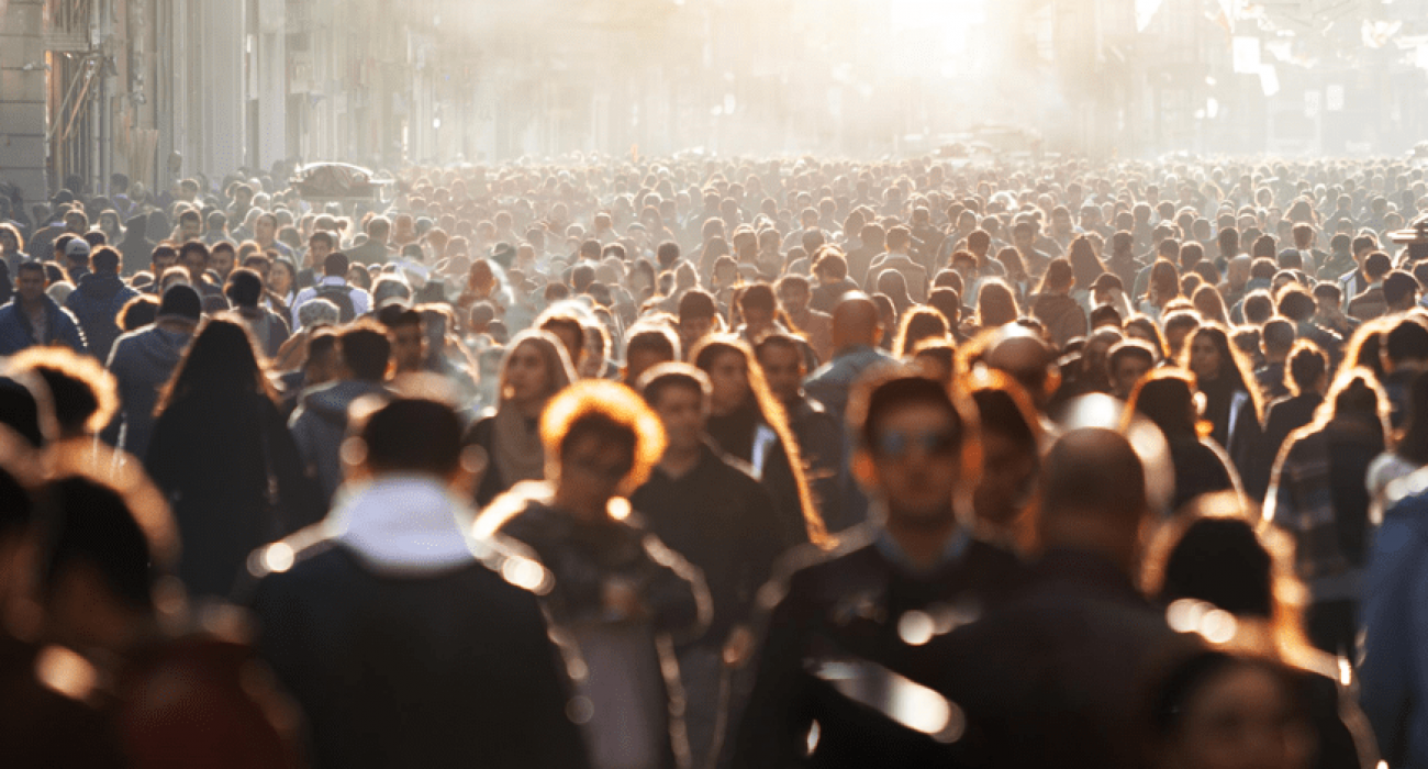 Орыс гей порно минет видео Емізіктері жалпақ кеуде жыныс мүшесі