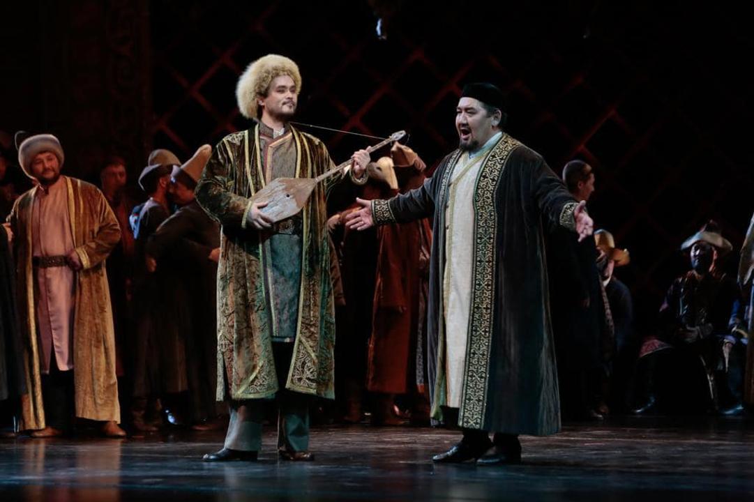 «Абай» операсына барды