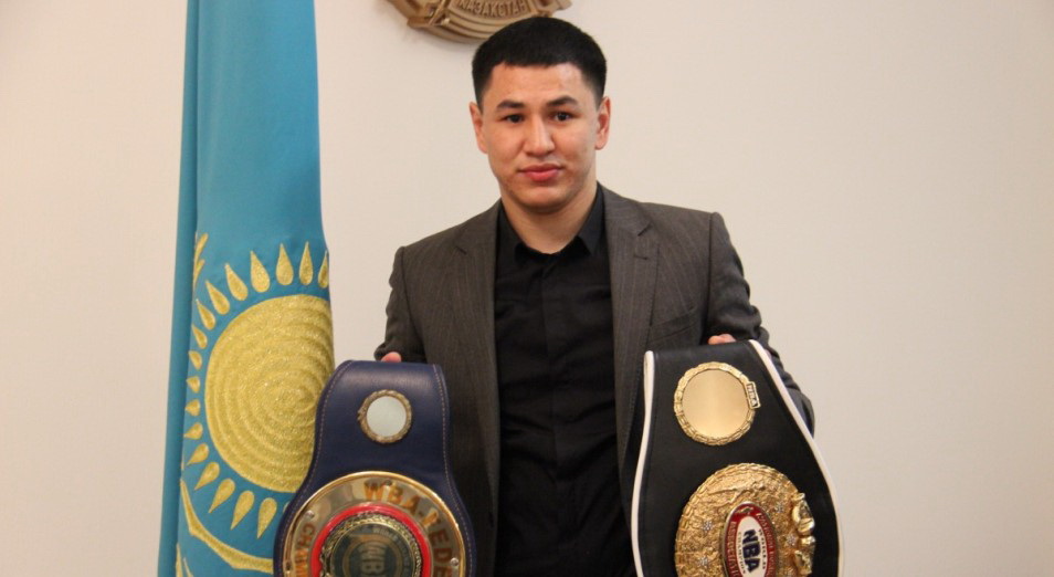 Әлем чемпионы атанды