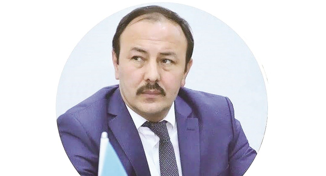 Әкбар Гошалы: «Тұранның әлемге күн секілді көтерілер сәті келеді...»