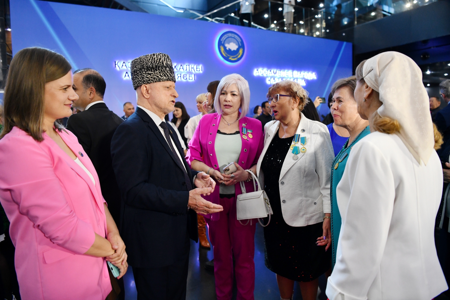 Бүтін бір ұлт