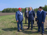 Мемлекет басшысы көктемгі егіс жұмыстарымен танысты