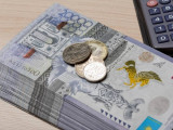 Ақтөбеде 70 мұғалім заңсыз үстемеақы алып отырған