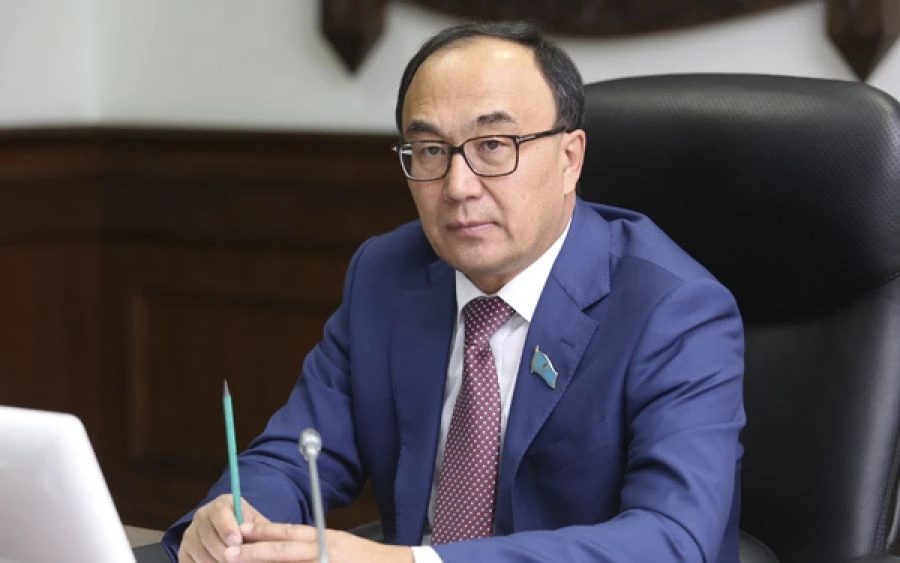 Бүгіннің асыл мұраты