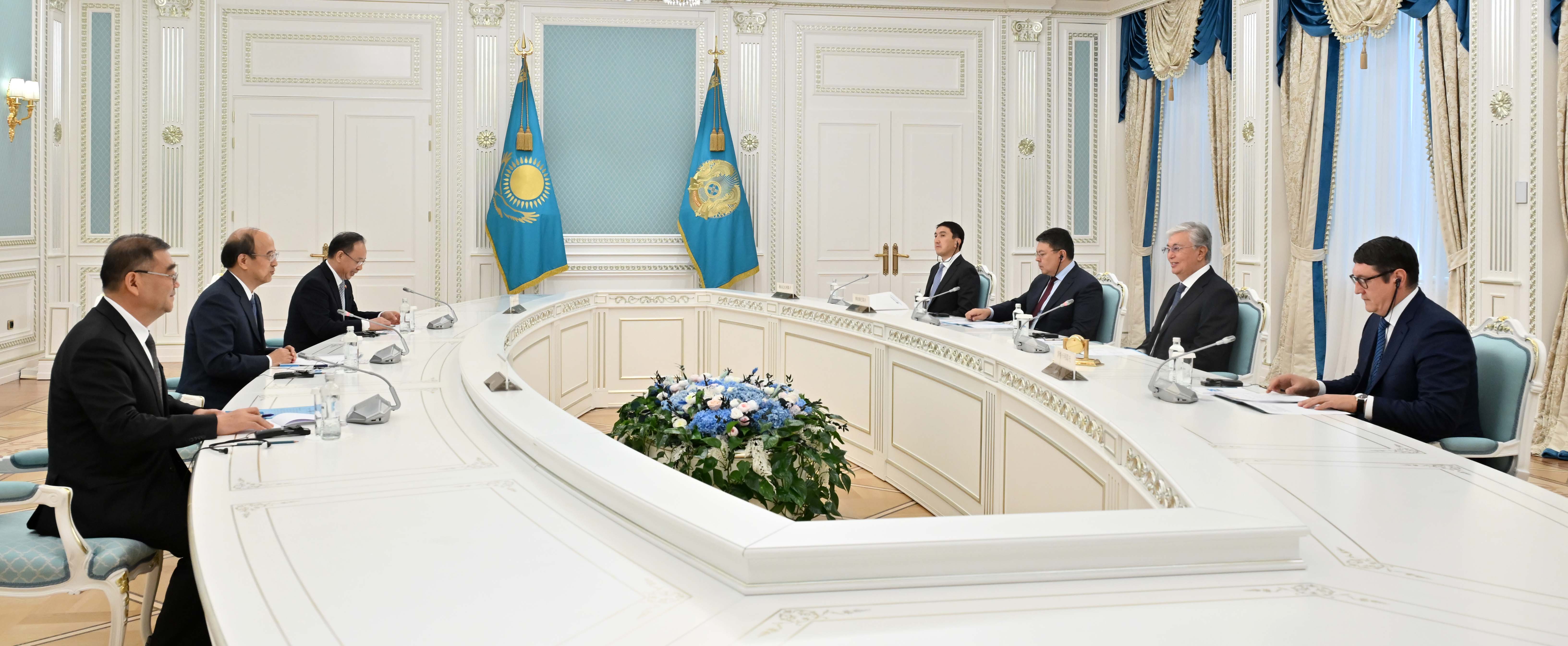 хоулян2