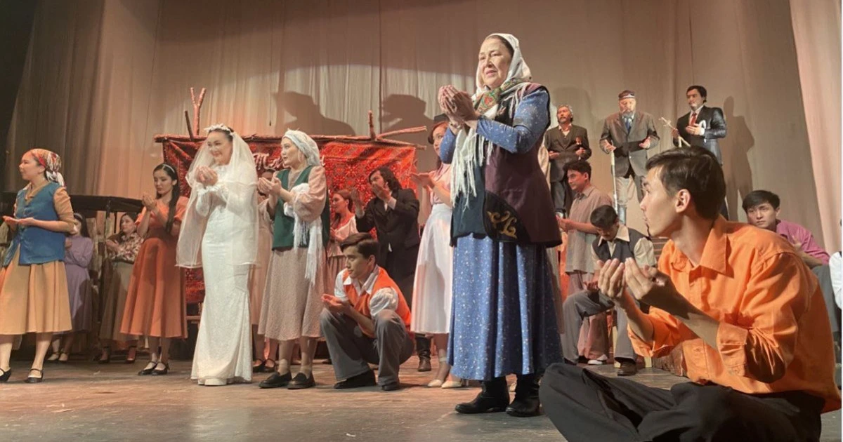 «Гауһартас» Шымкентке келді