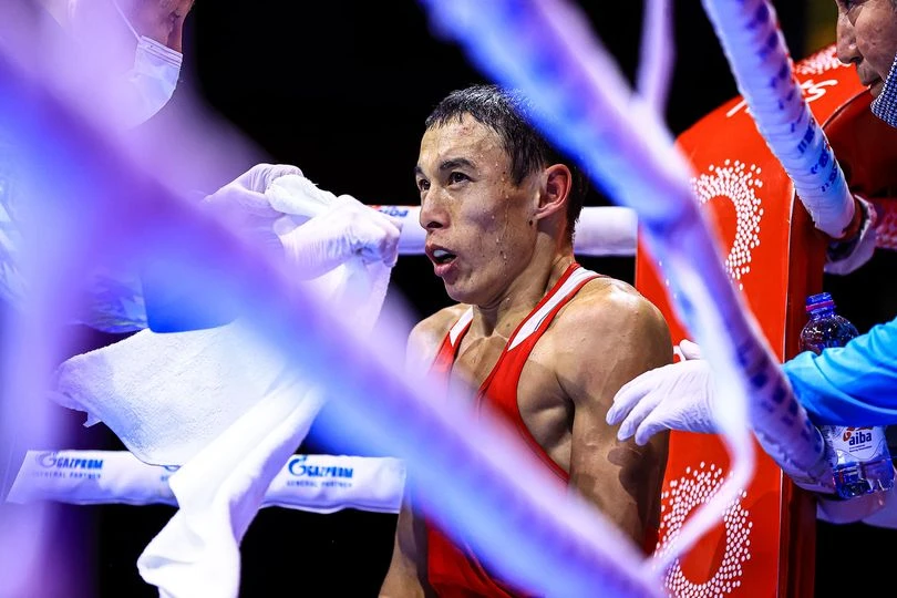 Әлем чемпионы Теміртас Жүсіпов өзінен 15 жас кіші қарсыласын айқын ұтты