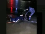 Мұз ойылып кеткен. Атырау полицейлері жасөспірім қызды құтқарып қалды