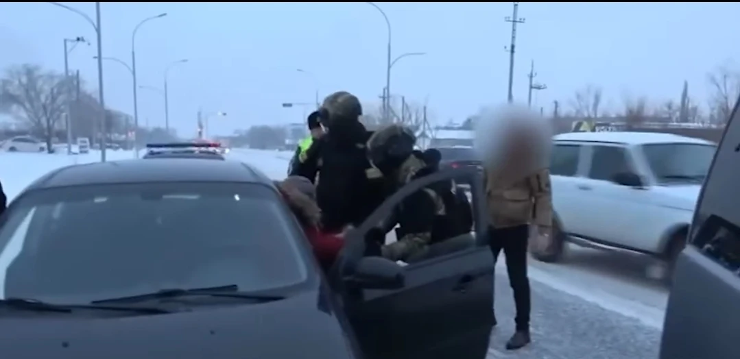 «26 жыл іздеуде болған». Жәбірленушілерді атып, орманға көмген соңғы қылмыскер ұсталды
