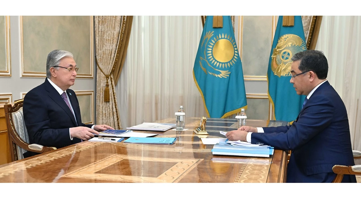 Президент Абай облысының әкімі Нұрлан Ұранхаевты қабылдады