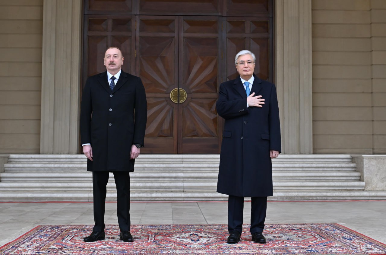 Ил