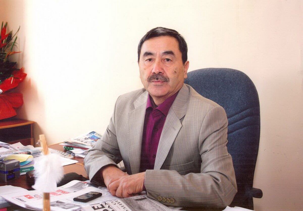 Қош, көркемсөздің ақ семсері!