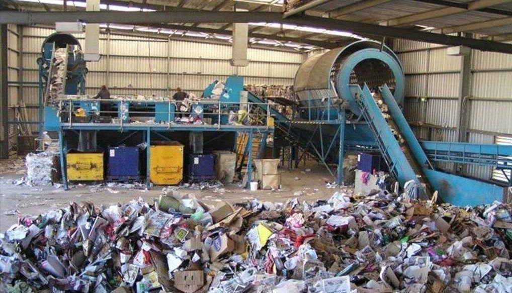 Миллиардтаған теңгеге салынған қоқыс өңдеу зауыттары жұмыс істемейді - сенатор
