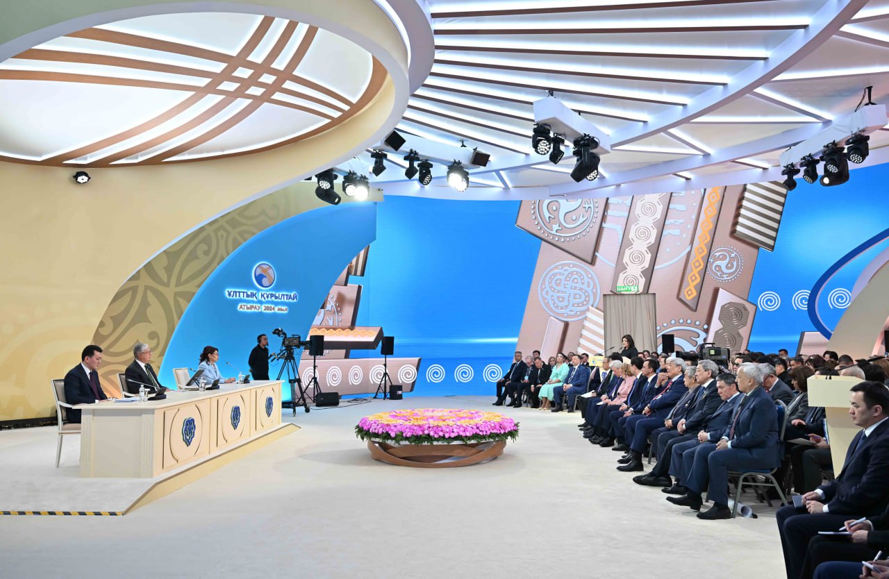 Мемлекет басшысы қазақ халқын Көрісу күнімен құттықтады