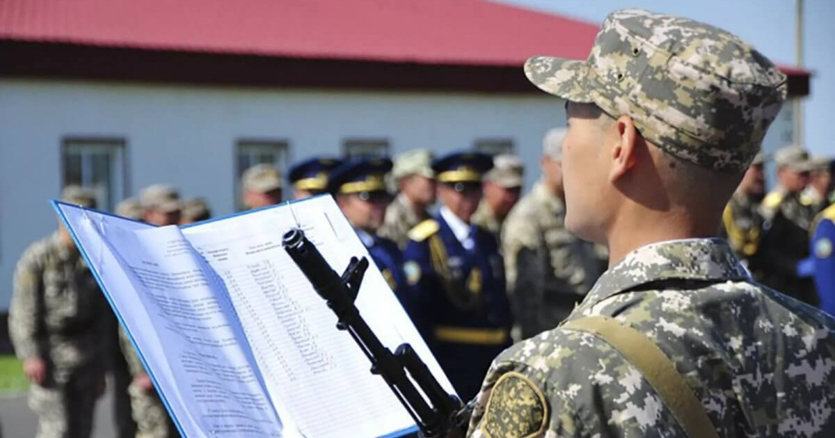 Атырауда әскери бөлімнен қару алып шыққан сарбаз қамауға алынды