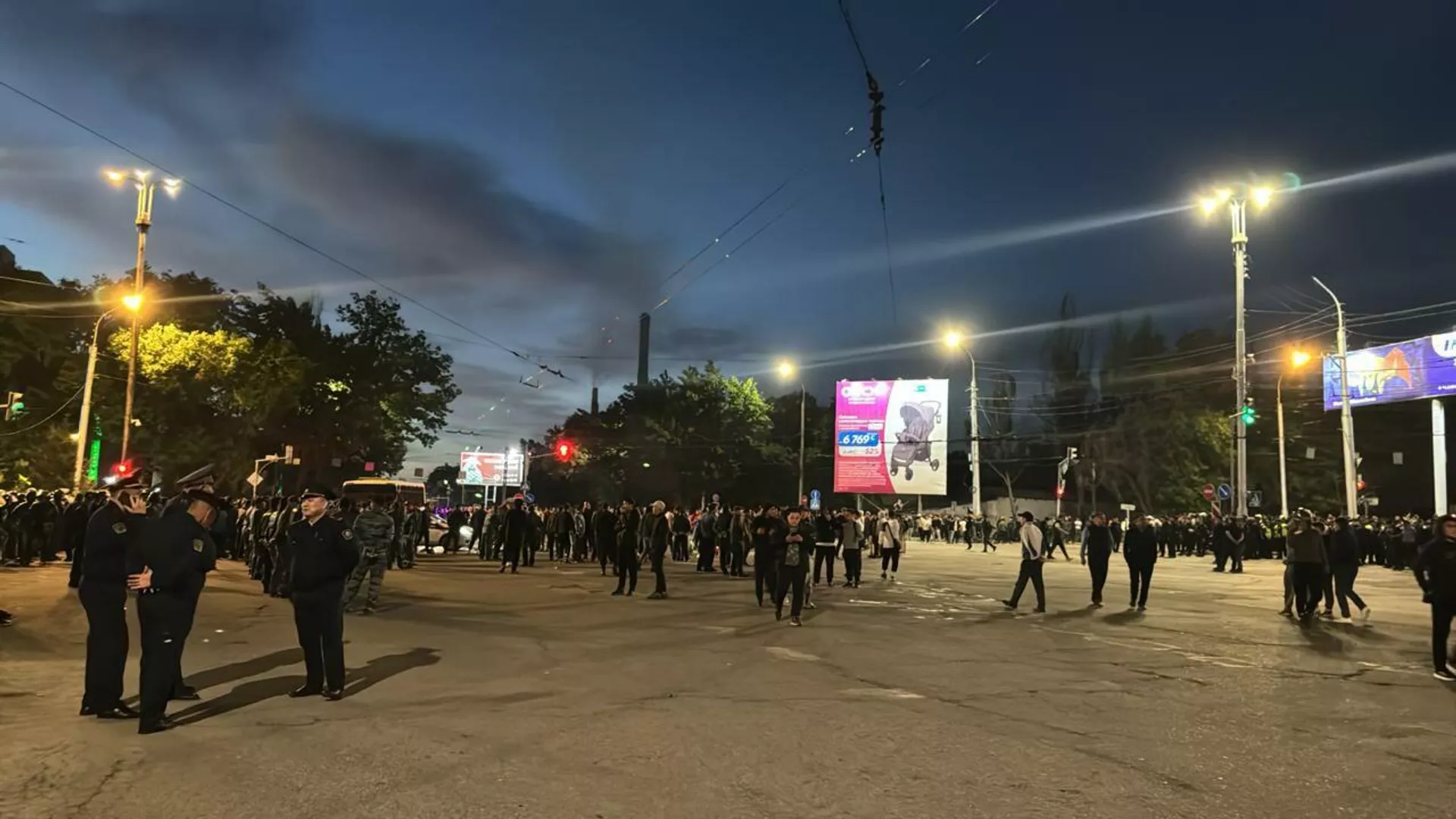 Бішкектегі тәртіпсіздік: зардап шеккендер саны күрт өсті