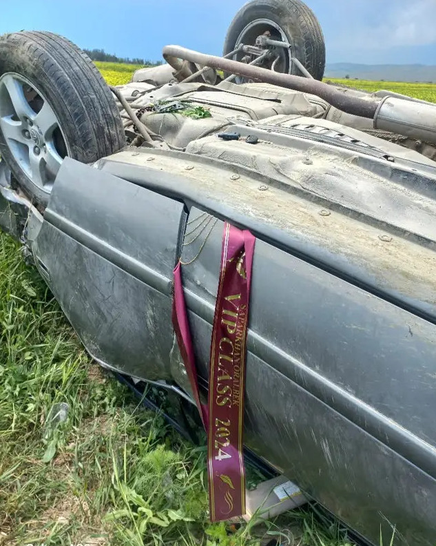 Жамбыл облысында мектеп түлегі мінген көлік апатқа ұшырап, бір адам қаза тапты