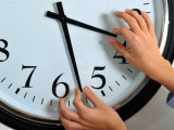 Бірыңғай уақыт белдеуін жою туралы петицияға 37 мың адам қол қойды
