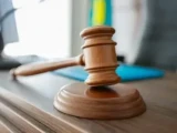 Заңсыз электронды темекі сатқан алматылық жауапқа тартылды