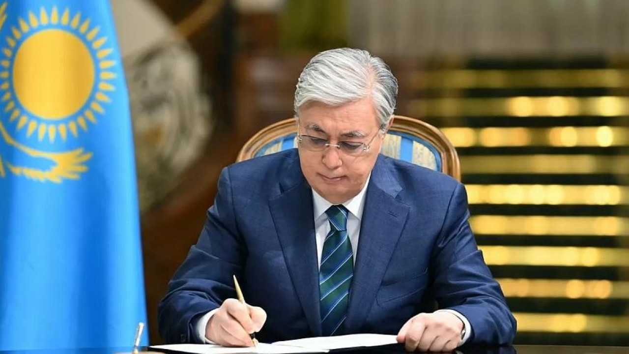 Мемлекет басшысы бірқатар заңға қол қойды