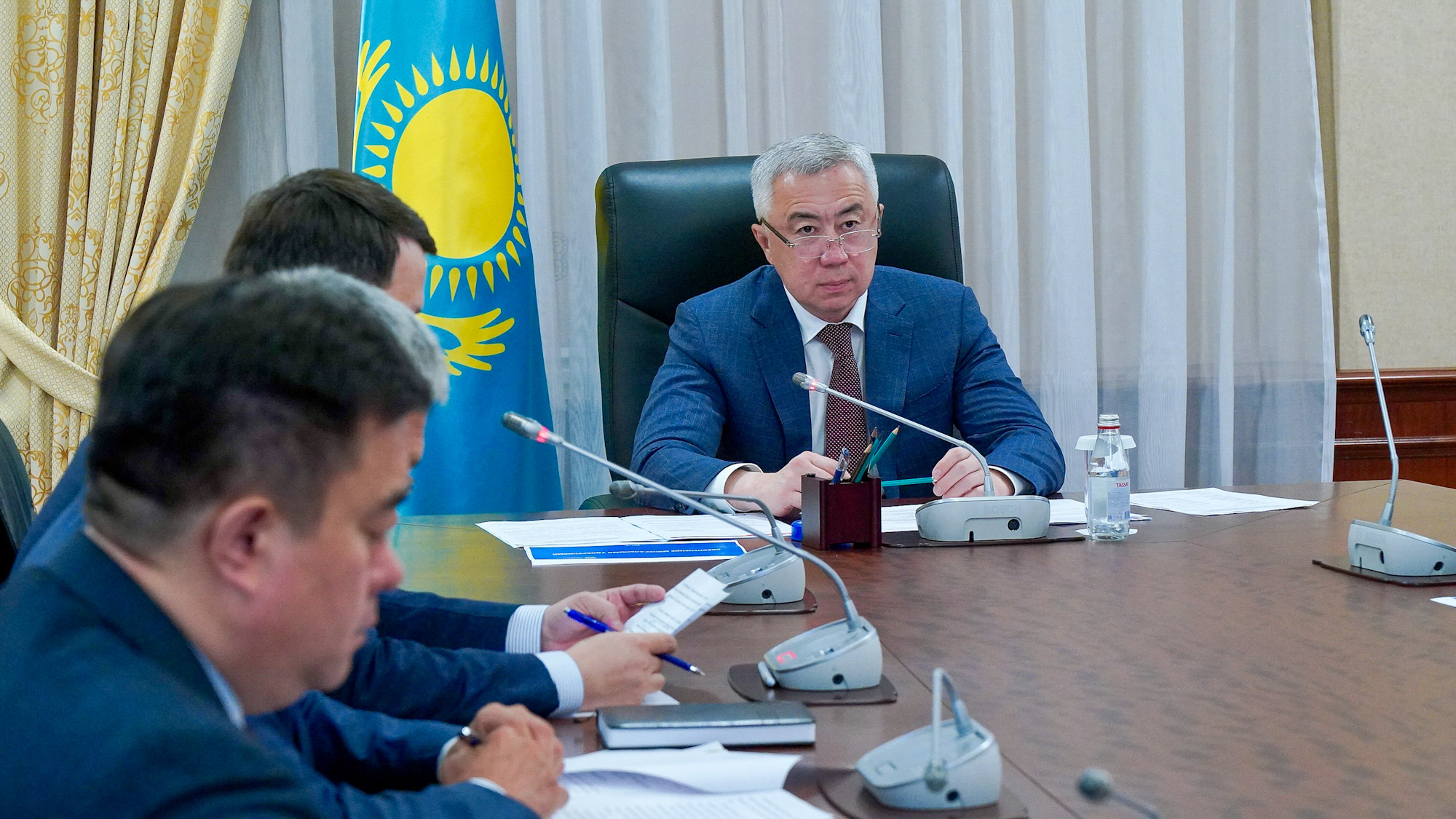 Елімізде шегірткеге қарсы 2 млн га алаң өңделді 