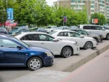 Алматылықтар автотұрақтан орын табу үшін 20 минутын жоғалтады