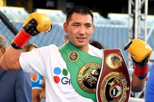 Жәнібек Әлімханұлы қос белбеуінен айырылуы мүмкін. WBO құжат талап етіп отыр