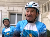 Велосипед тізгіндеген зейнеткер Парижге аман-есен жетті