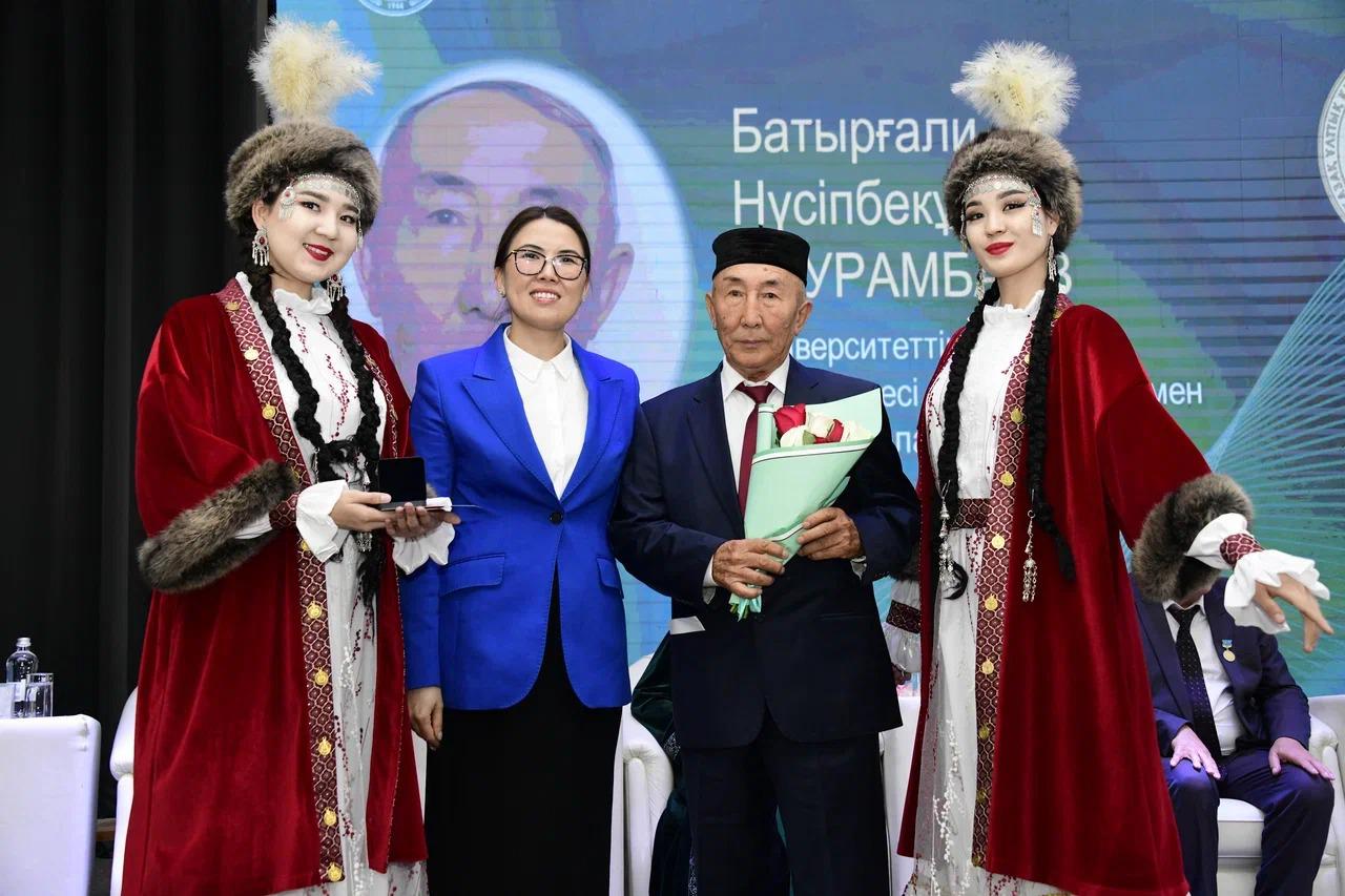 Ардагер өнегесін үлгі етті