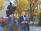 Жетісу облысында Әбілхан Қастеевке ескерткіш орнатылды