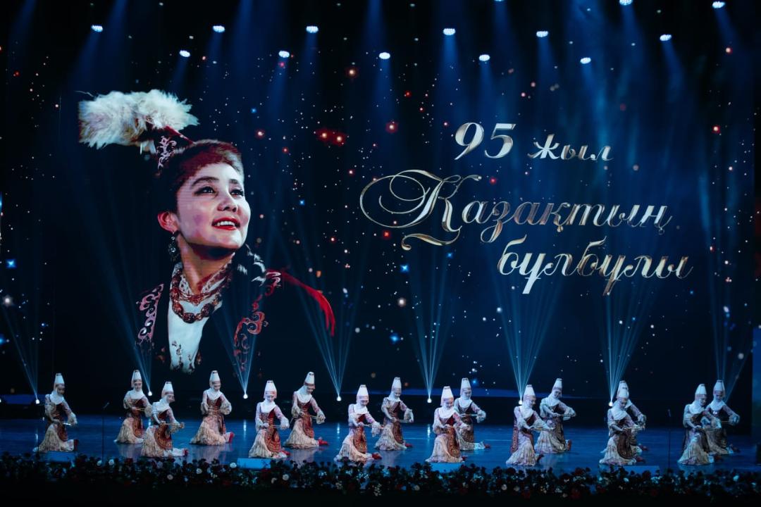 Аңыз әншінің 95 жылдығы «Астана Опера» сахнасында аталып өтті