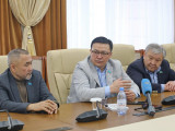Мәслихат депутаттары мәселелерін жеткізді