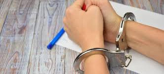 Қосшы тұрғындарын 67 миллионға алдап кеткен әйел сотталды