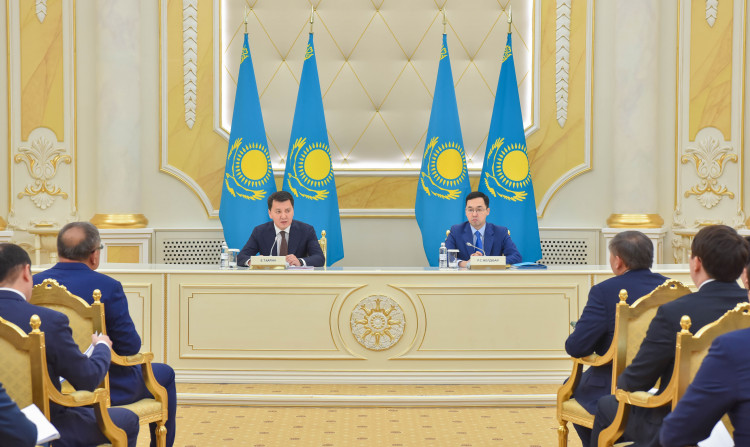 Ішкі саясаттағы негізгі басымдықтар талқыланды