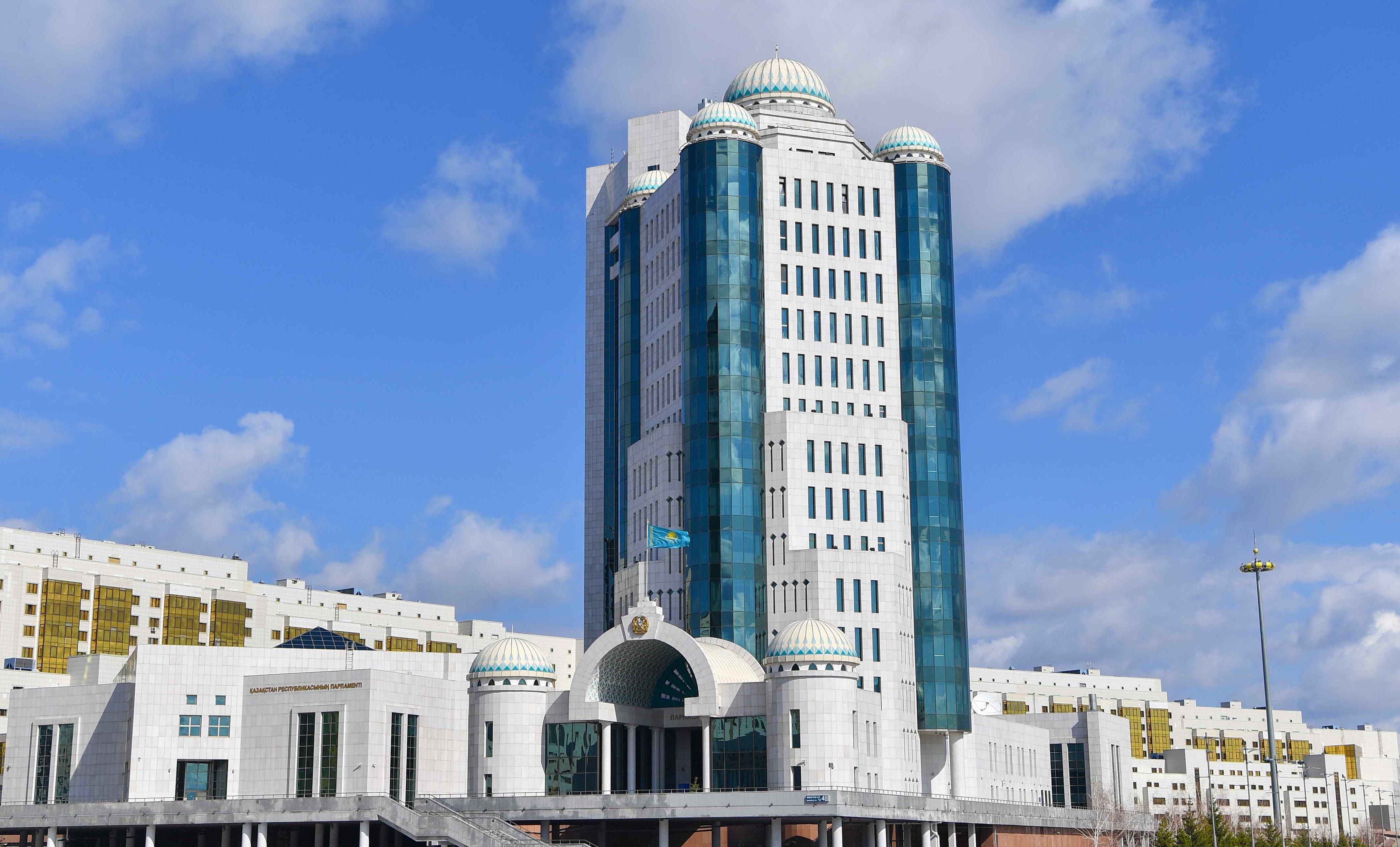 Зейнетақы активтерін басқару хақында