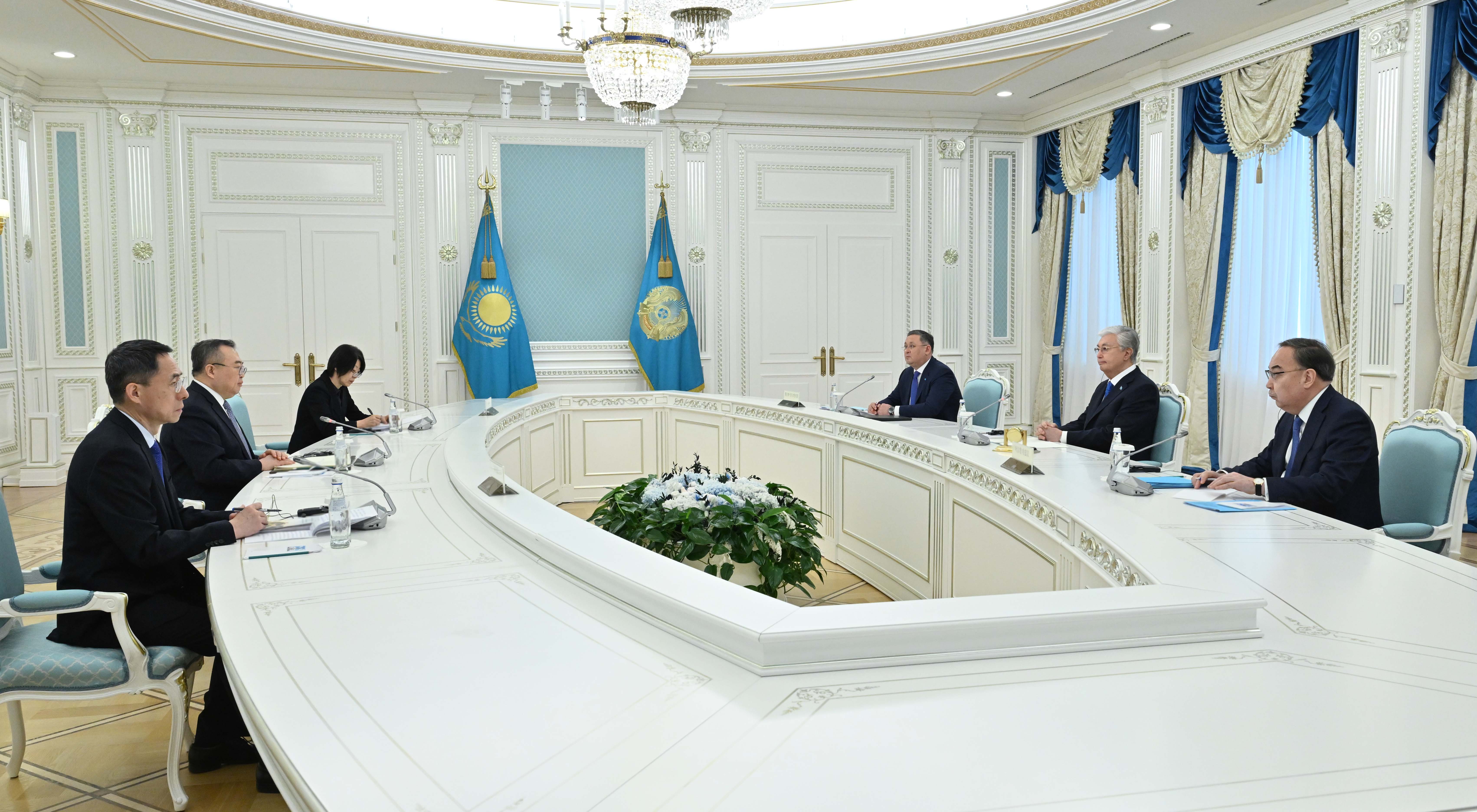 вв