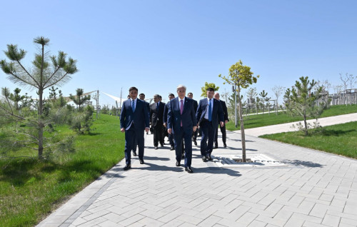 Қасым-Жомарт Тоқаев «Shymkent City» саябағын аралап көрді