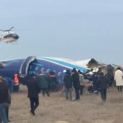 «Зардап шеккендер бар»: Бакуден Грозныйға бет алған ұшақ апатқа ұшырады (ВИДЕО)