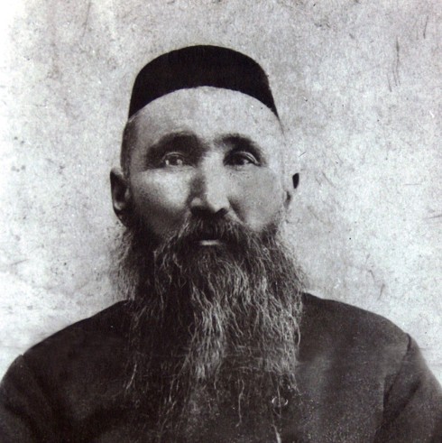 шәкәрім