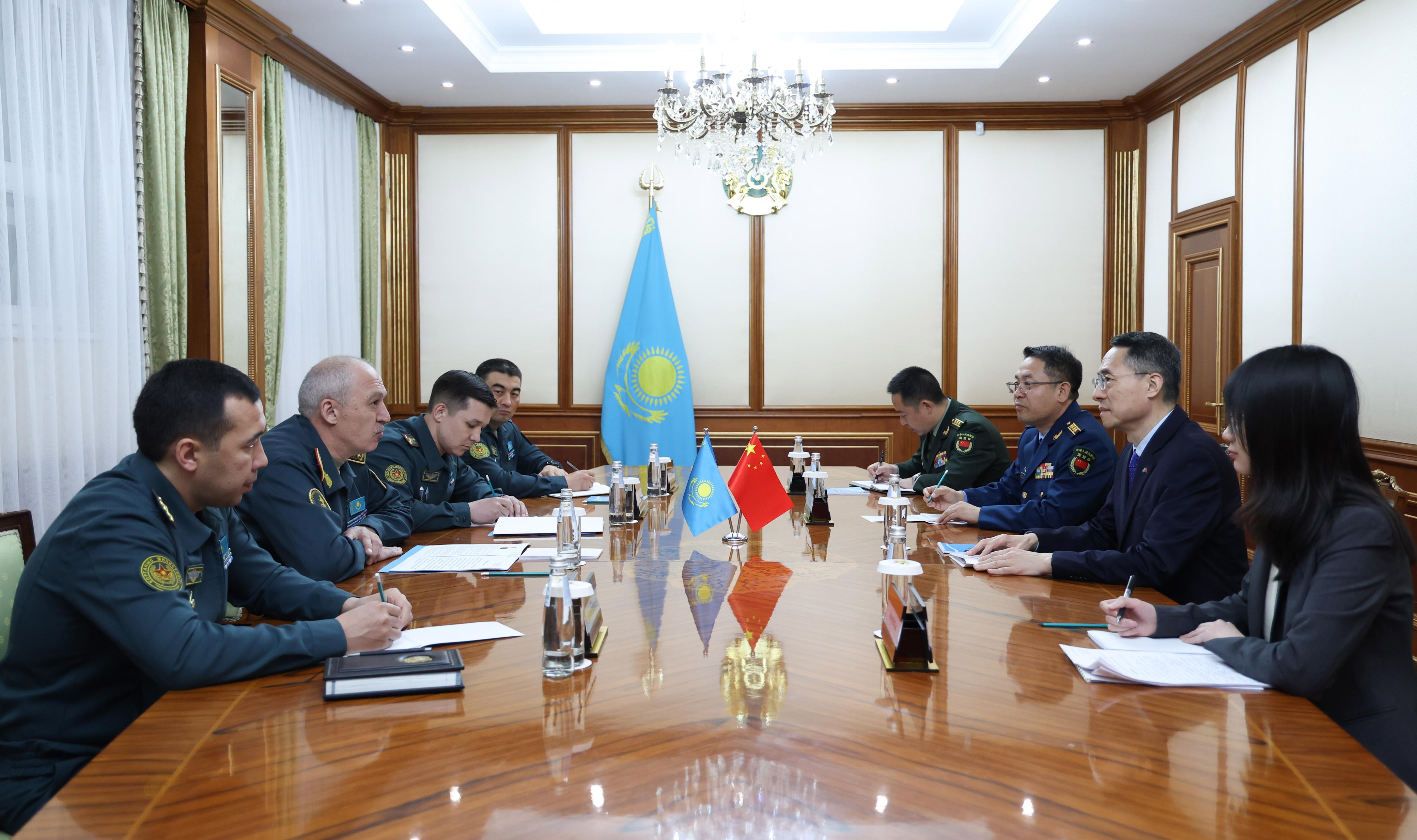 Қазақстан мен Қытай әскери саланың келешегін талқылады
