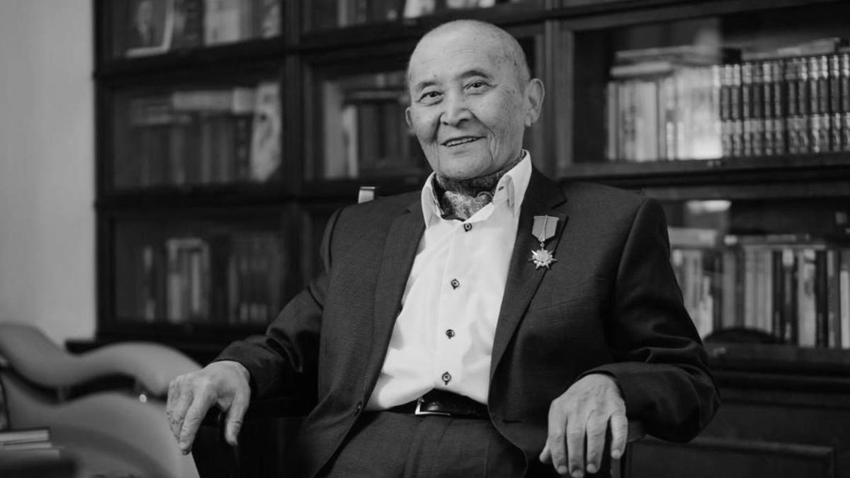 Өнерді өрге сүйреген