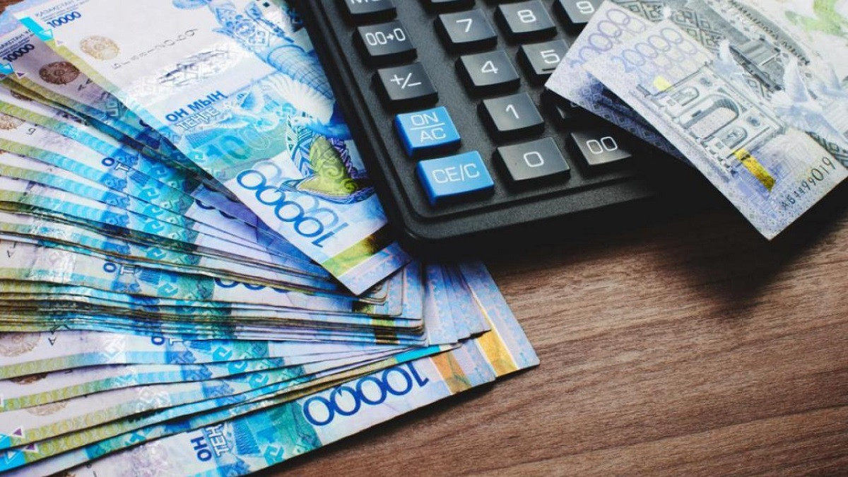 Қазақстанда ең жоғары еңбекақы қай салаларда тіркелді