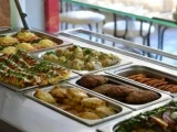 Асханасы жоқ мектептің оқушылары қалай тамақтанады