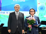 Астанада елдің ең үздік медицина қызметкерлері марапатталды