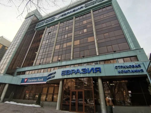 Сақтандыру компаниясы қос аяғынан айрылған балаға жедел төлем жүргізді