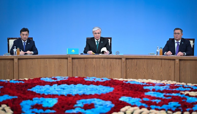Тоқаев: Орталық Азияда әлемдік уран қорының 20 пайызы, мұнайдың 17 пайыздан астамы, табиғи газдың 7 пайызы және мол сирек кездесетін металдар шоғырланған