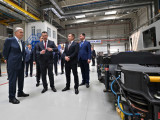 Мемлекет басшысы Stadler Kazakhstan зауытымен танысты