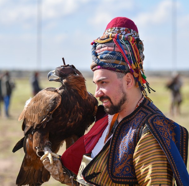 Бірлік пен серпіліс қажет